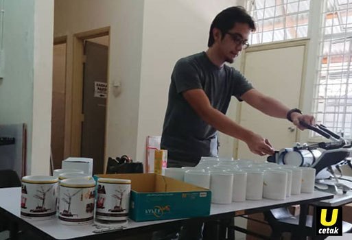 pembuatan mug bercetak
